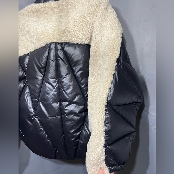 Heartloom Black and Cream Puffer Jacket - Picture 5 of 6